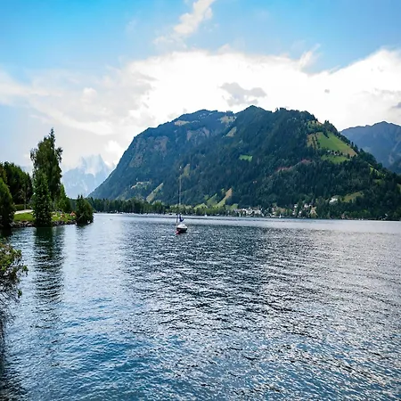 Double In By The Steinernes